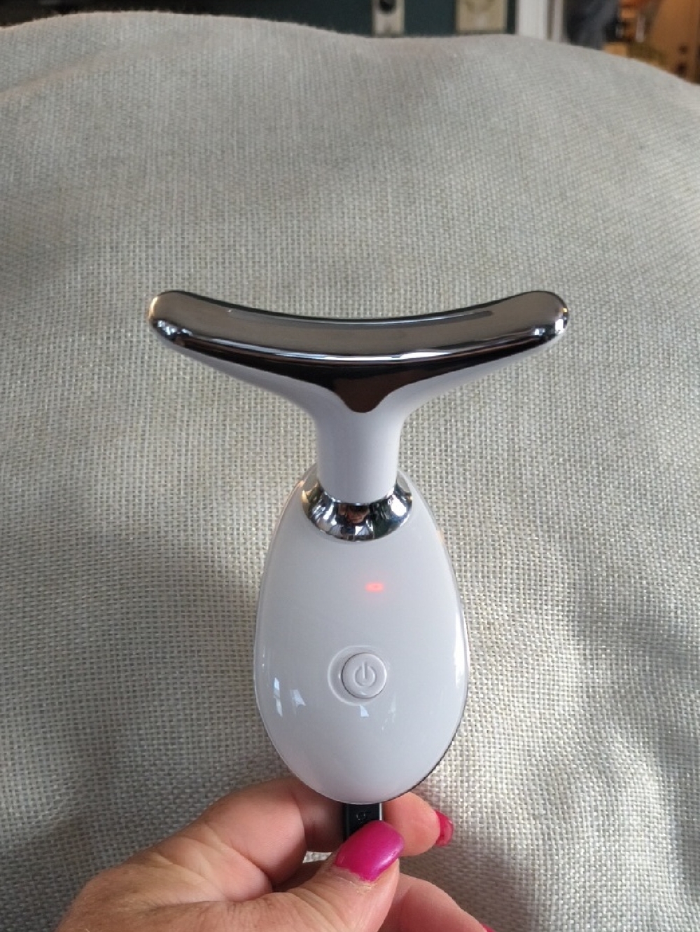 White Facial T-Bar Massager with Chrome Head